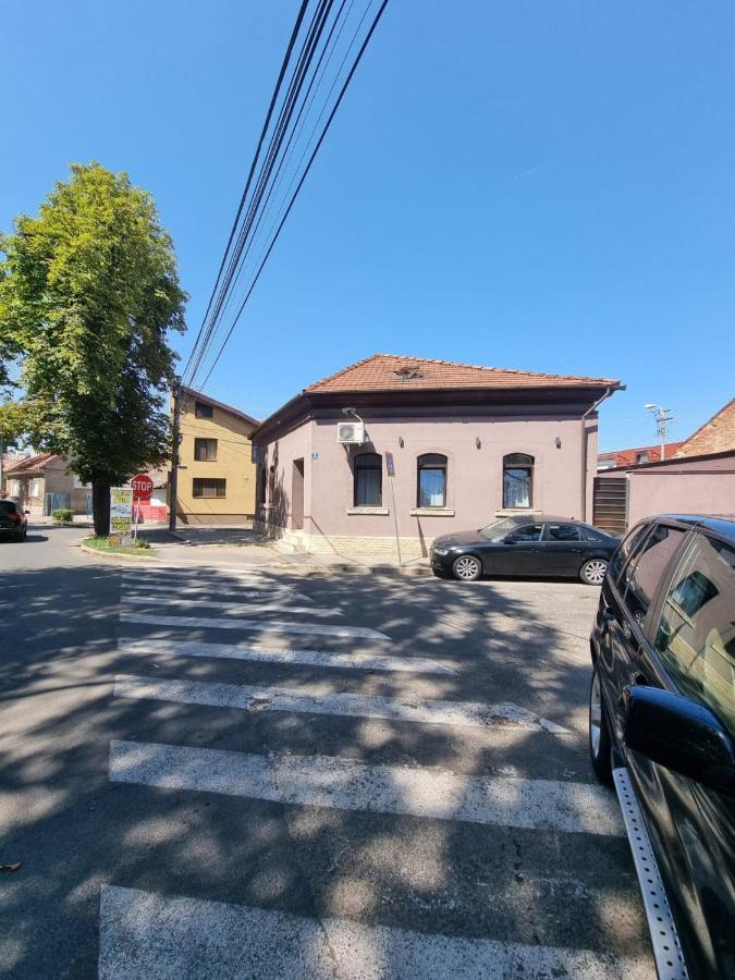Laci Lak Premium Apartment Oradea Ngoại thất bức ảnh